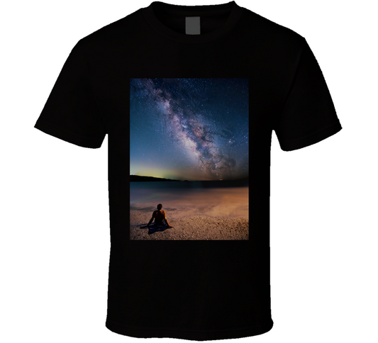 Relaxing Night  In A Beach With Milkyway View Cool Gift T Shirt