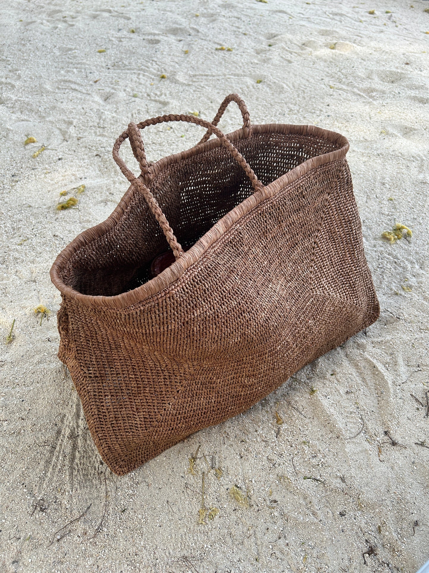 OTW Clipa (XXL) Raffia Beach Tote Bag